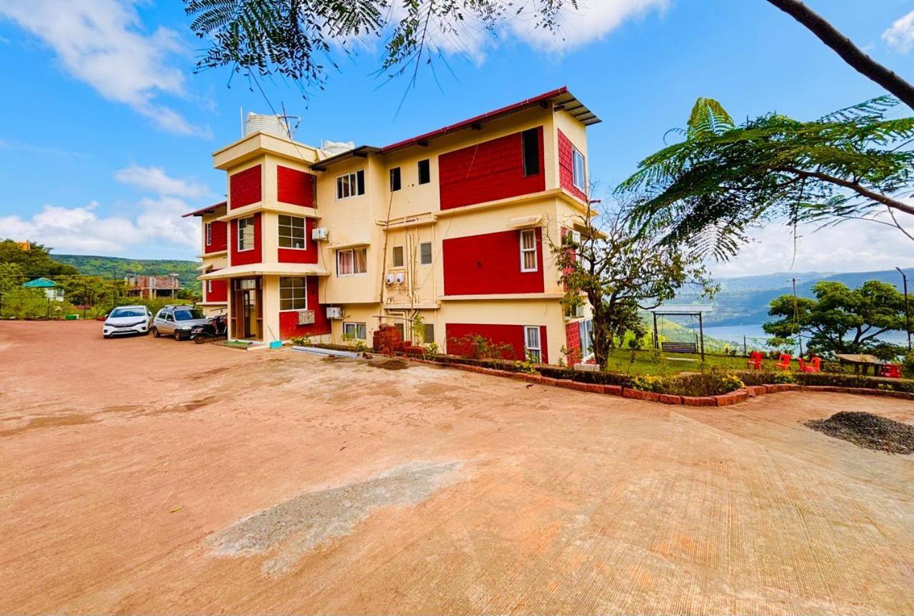 Paramount 3 Ac Bedrooms Hall Garden With Lake View Panchgani Exteriör bild